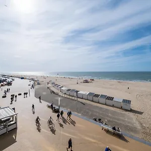 Appartement 2 Bedrooms With Magnificent Seaview And Free Parking, Ostende